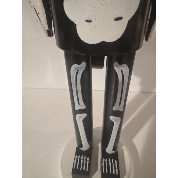 💀 Northlight 14" Wooden Skeleton Halloween Nutcracker (Black & White) - Picture 11 of 13